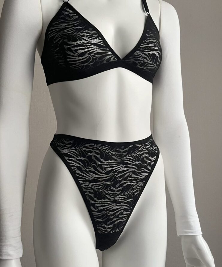 Dark lingerie set on mannequin six